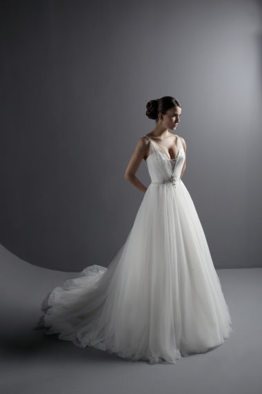 Graceful Bridal Gown / Wedding Dress BO114 - Click Image to Close